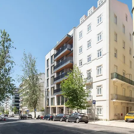 Apartment Rosso - 1 Bedroom And Pool In Santo Antonio Lisbon