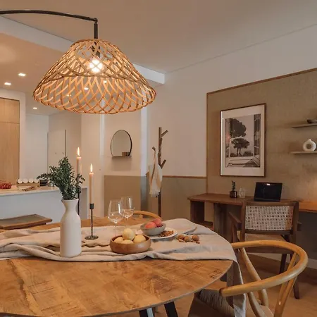 Rosso - 1 Bedroom And Pool In Santo Antonio * Lisbon